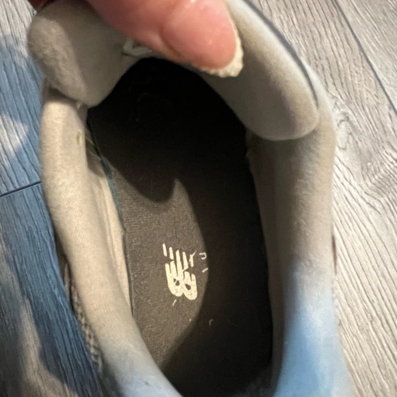 New Balance Cream and Gray Athletic Shoes - Picture 5 of 7